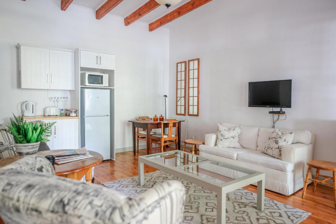 River Bend Guesthouses Graaff-Reinet Extérieur photo